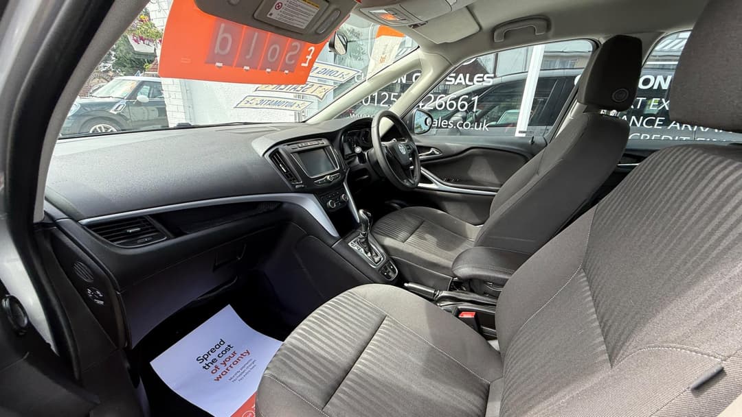 Car Image 17
