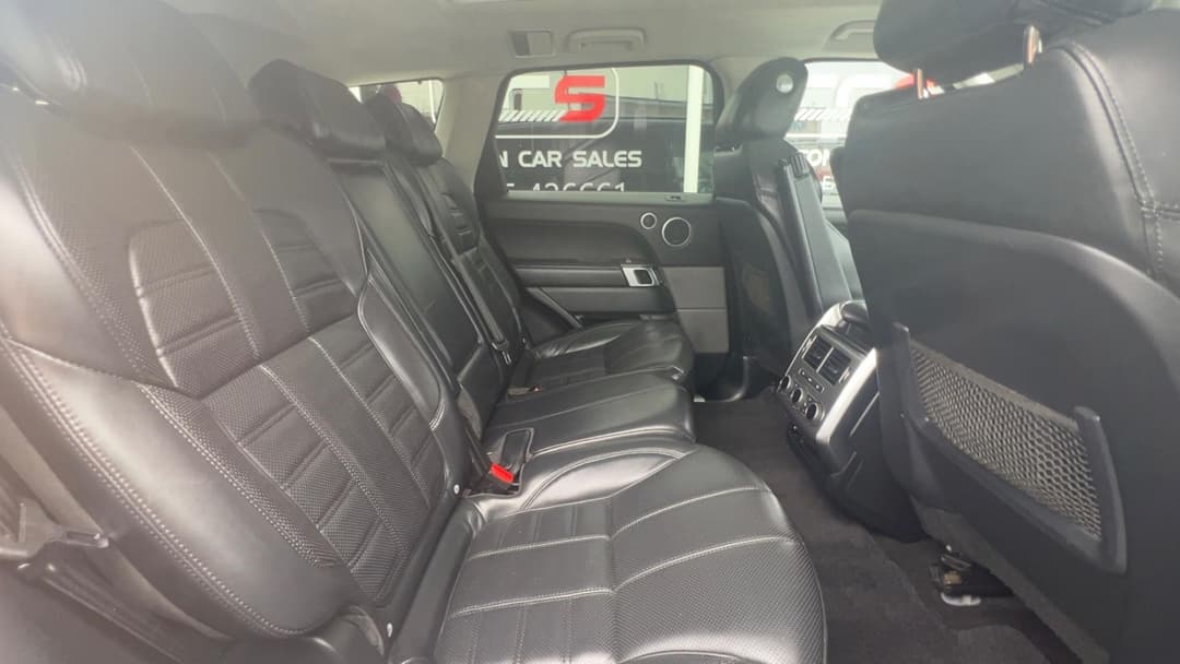 Car Image 12