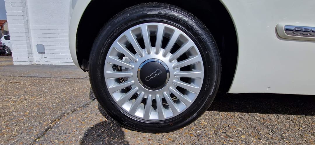Car Image 18