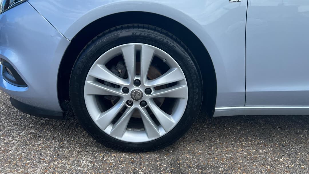Car Image 22