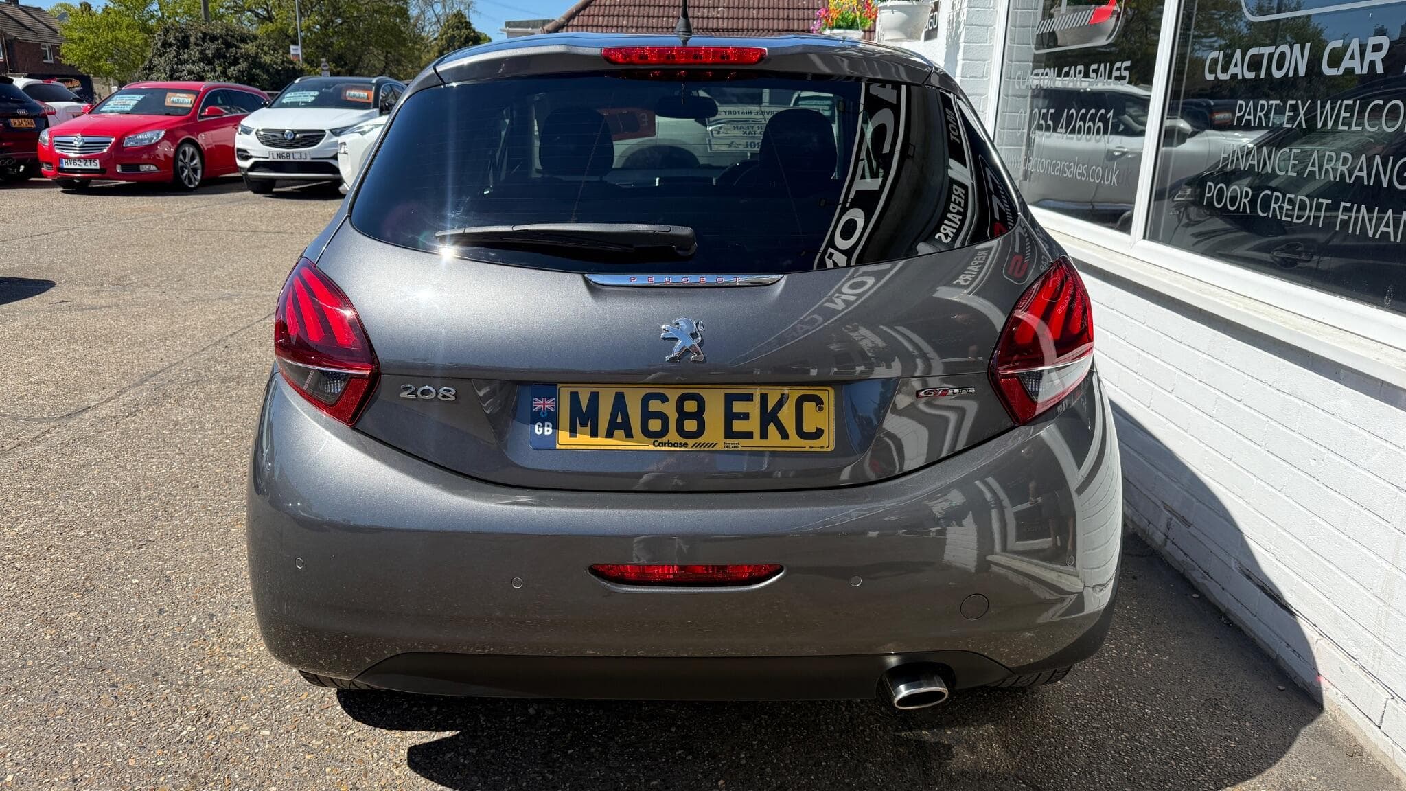 2018 Peugeot 208 - Image 6