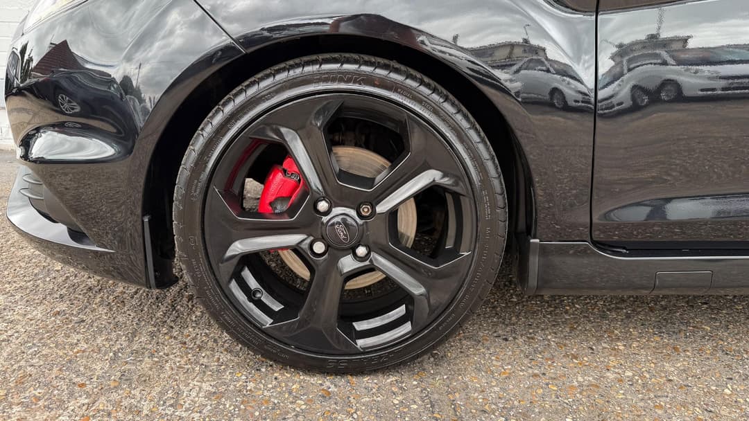Car Image 18