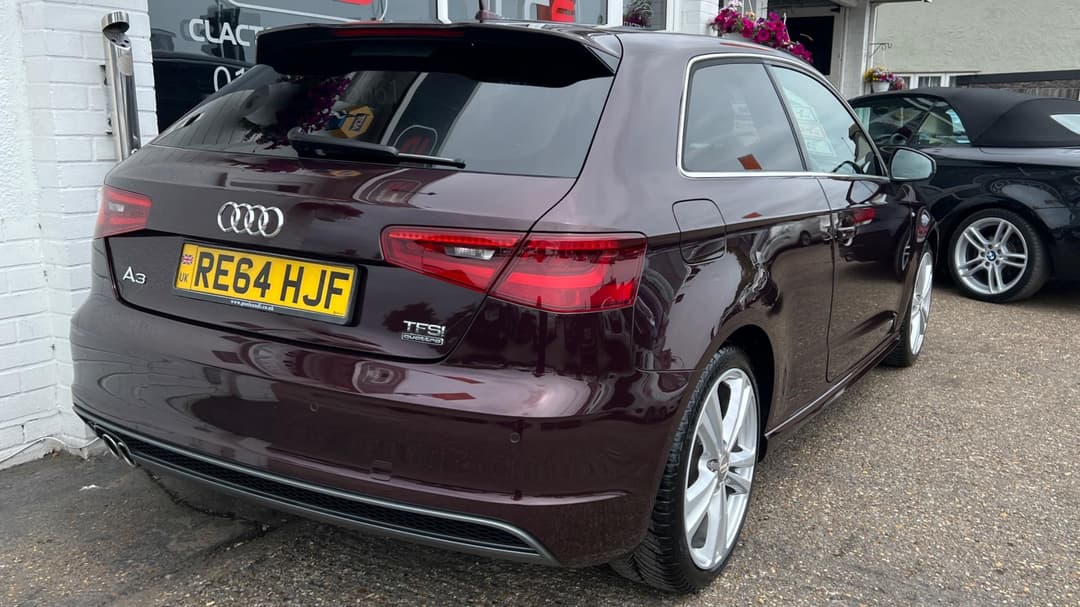 Car Image 7