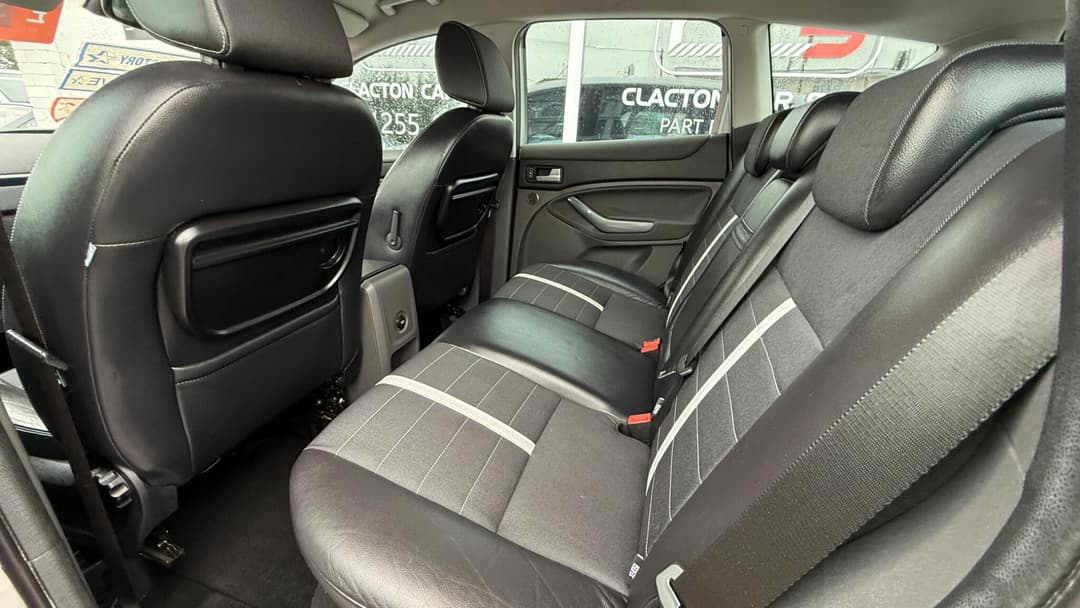 Car Image 18