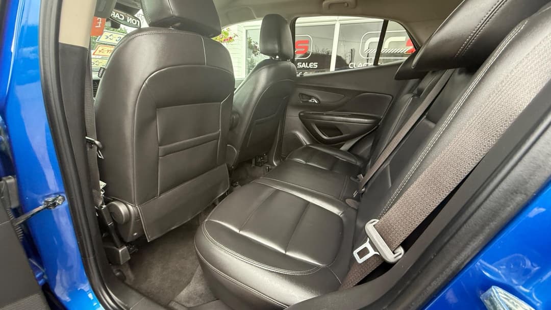 Car Image 18
