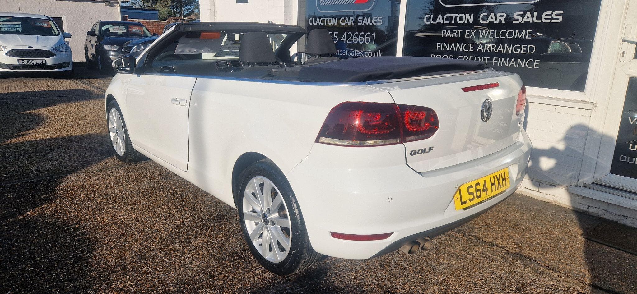 2014 Volkswagen Golf - Image 5