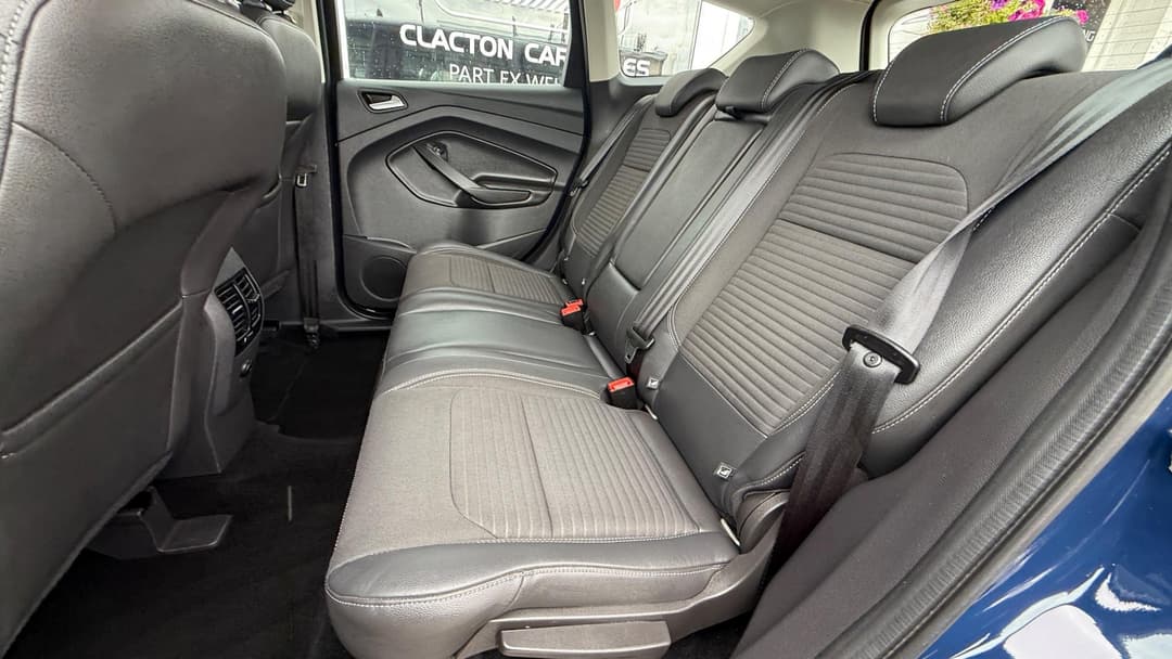 Car Image 17