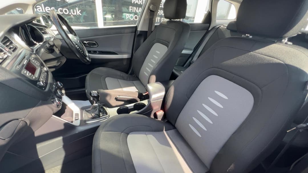 Car Image 15