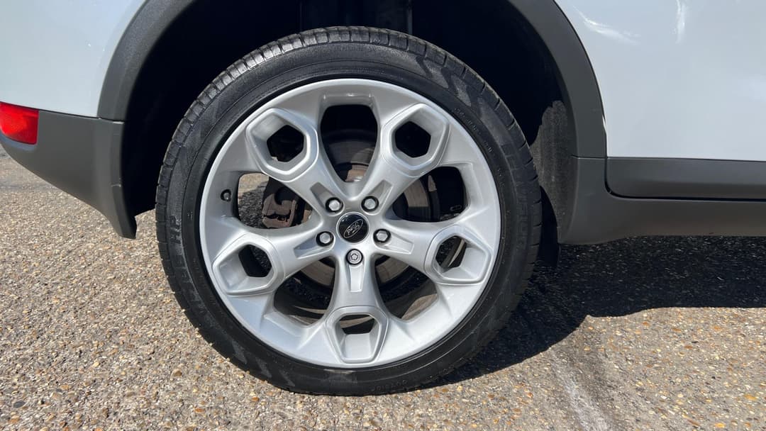 Car Image 21