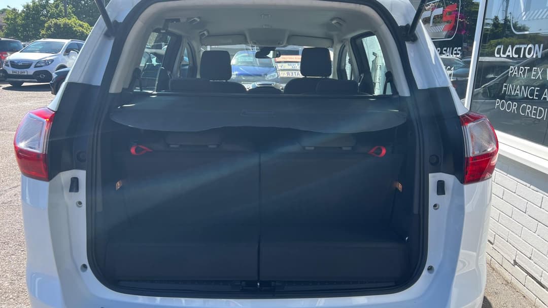 Car Image 15