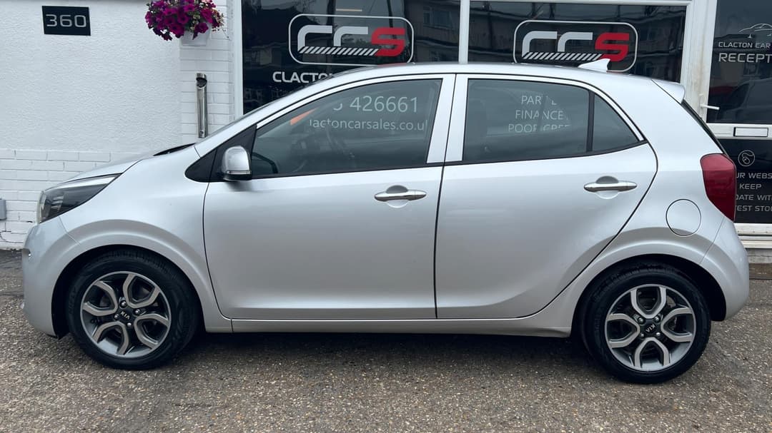 Car Image 4