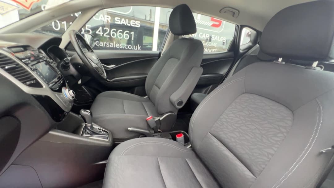 Car Image 15