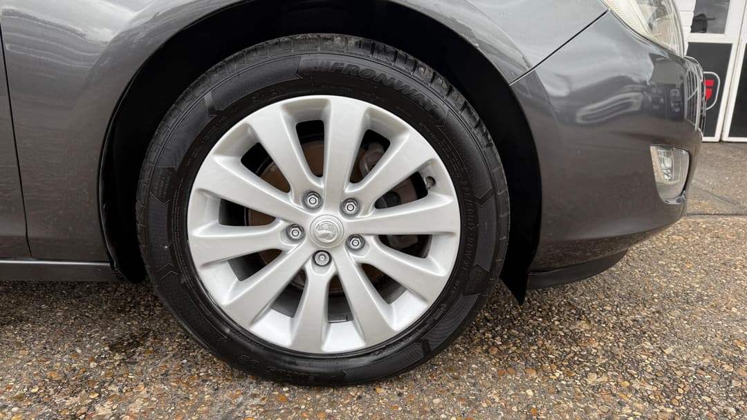 Car Image 22