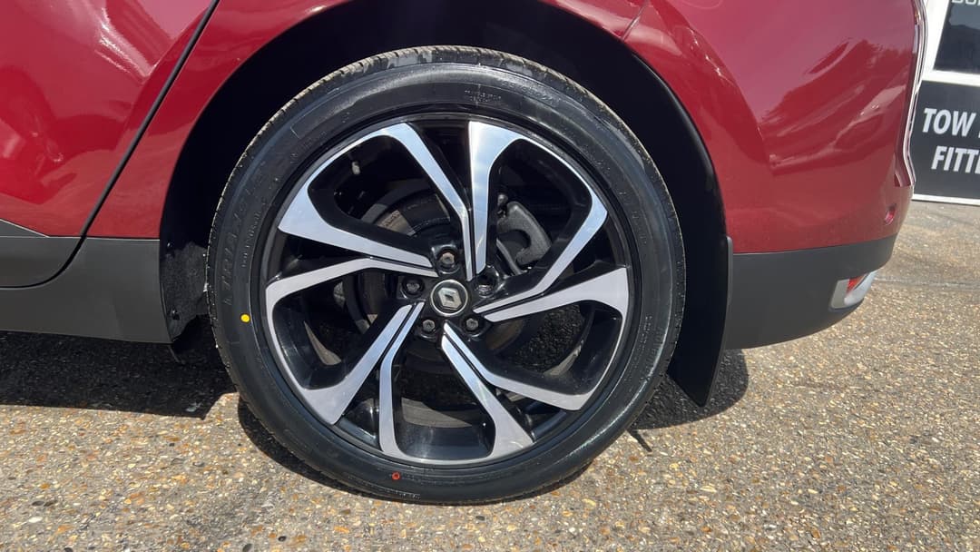 Car Image 21