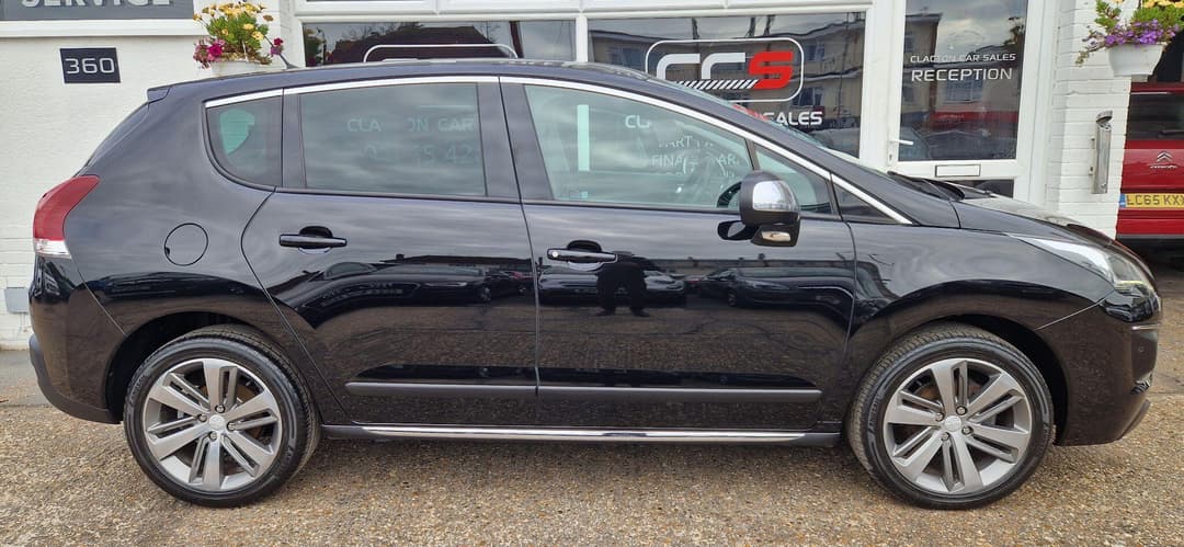 Car Image 8