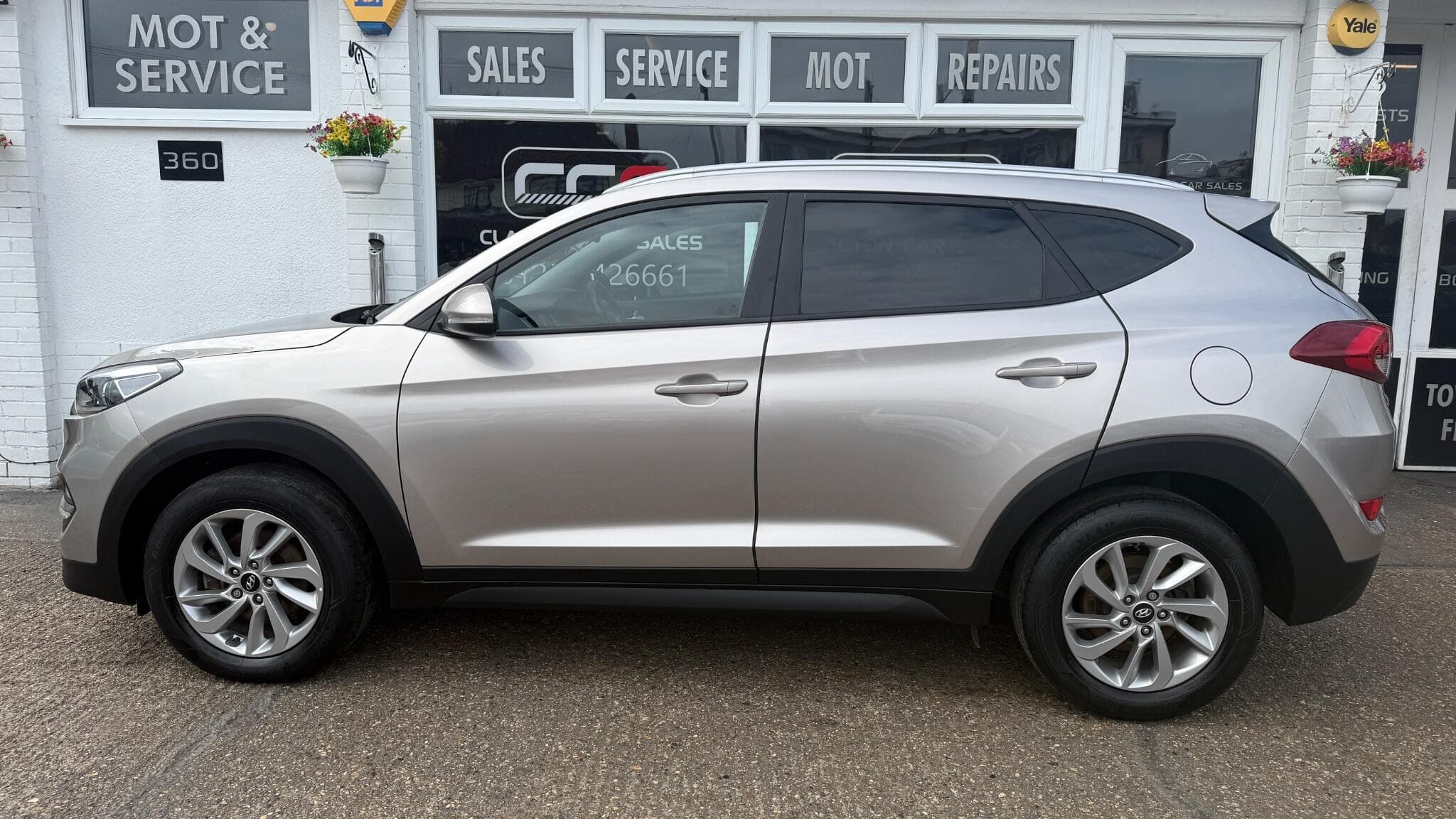 2016 Hyundai TUCSON - Image 4