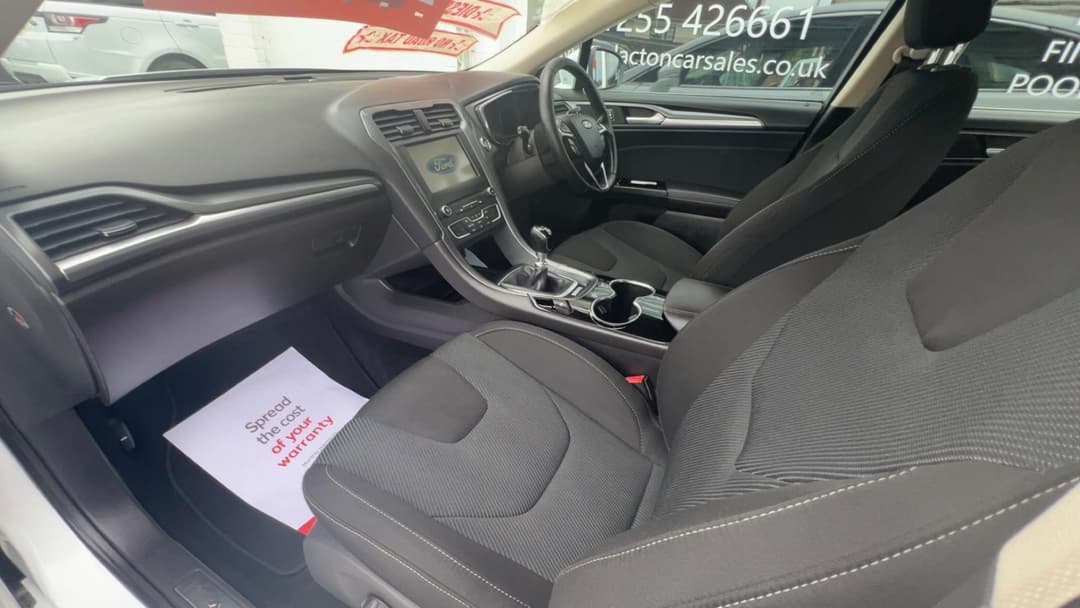 Car Image 16
