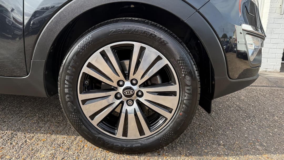 Car Image 22