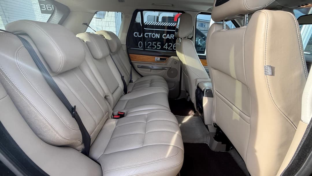 Car Image 12