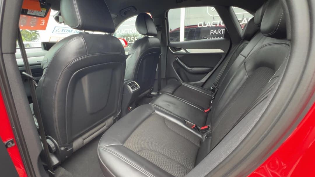 Car Image 18