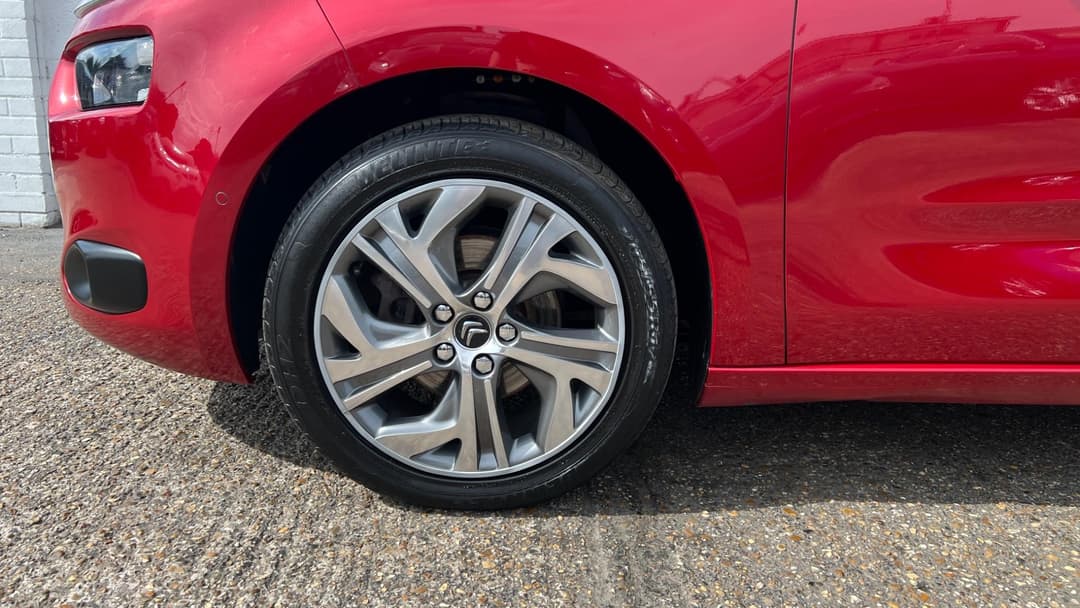 Car Image 20