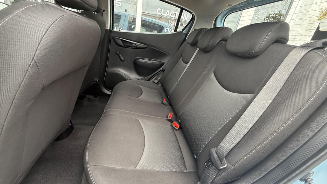 Car Image 17