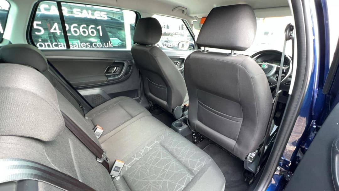 Car Image 11