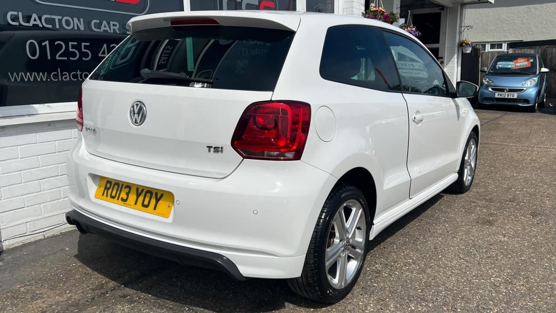 Car Image 7