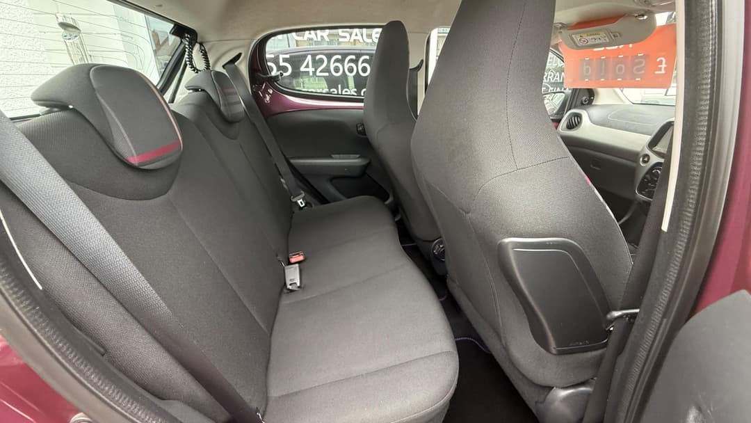 Car Image 12