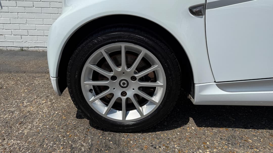 Car Image 15