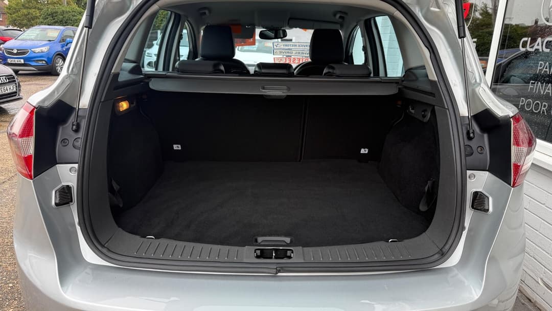 Car Image 14