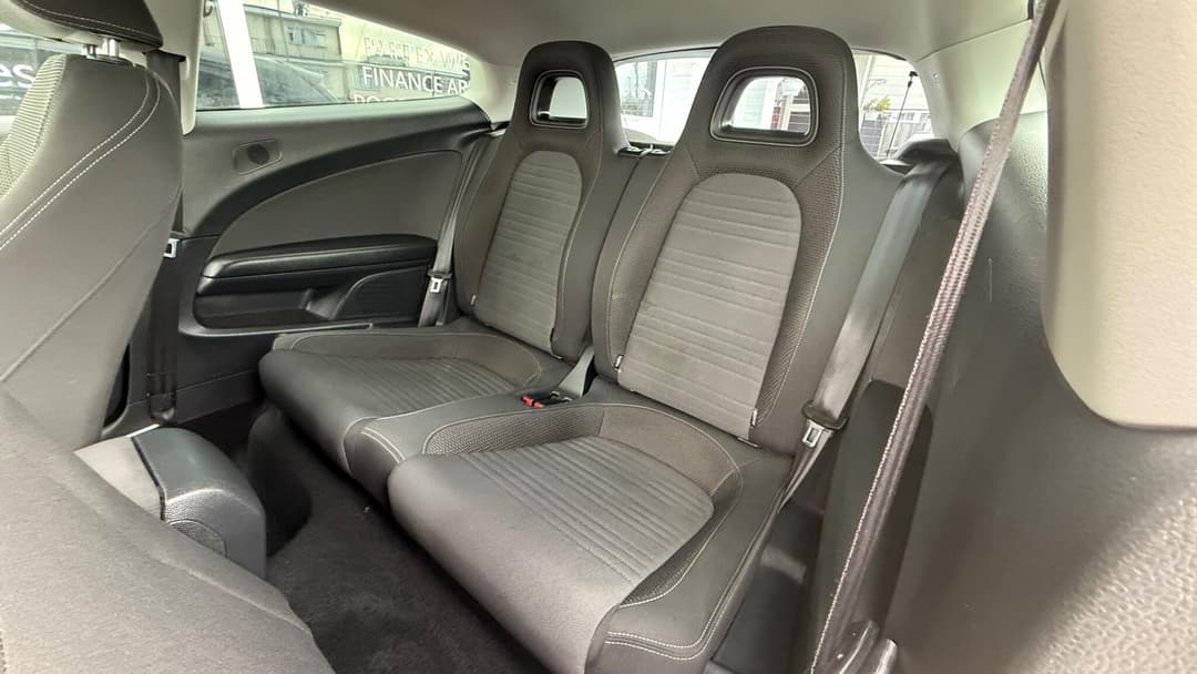 Car Image 16