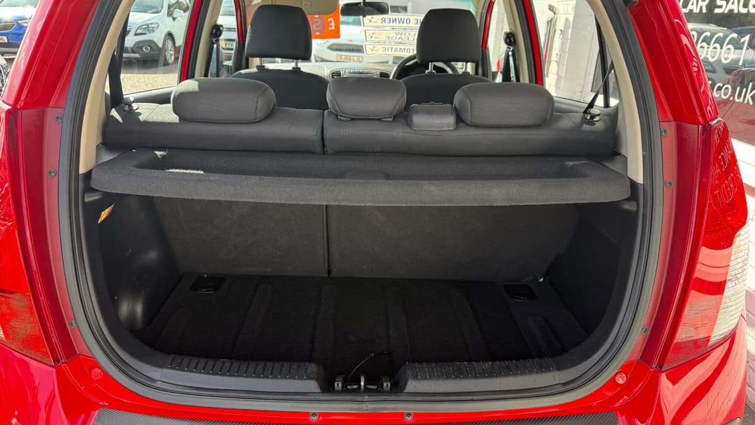 Car Image 14