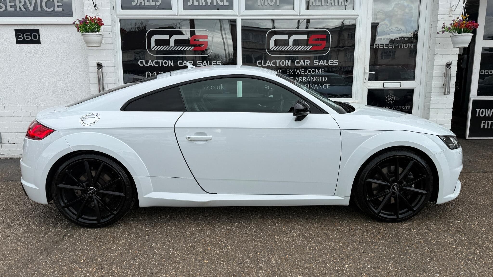 2017 Audi TTS - Image 8