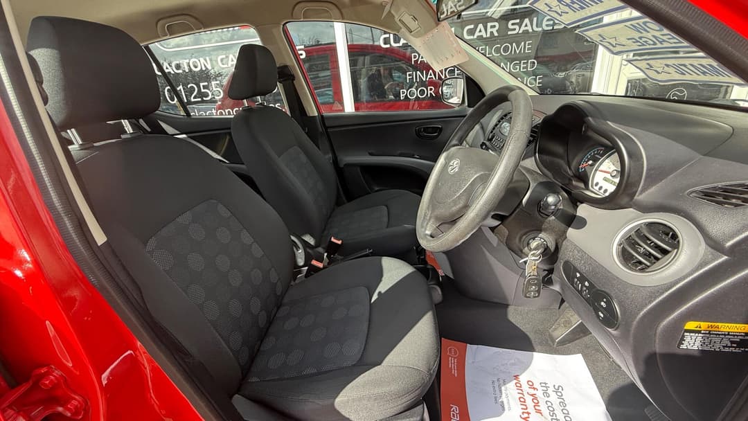 Car Image 10