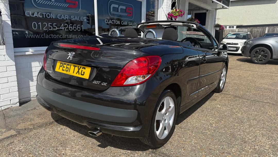 Car Image 7
