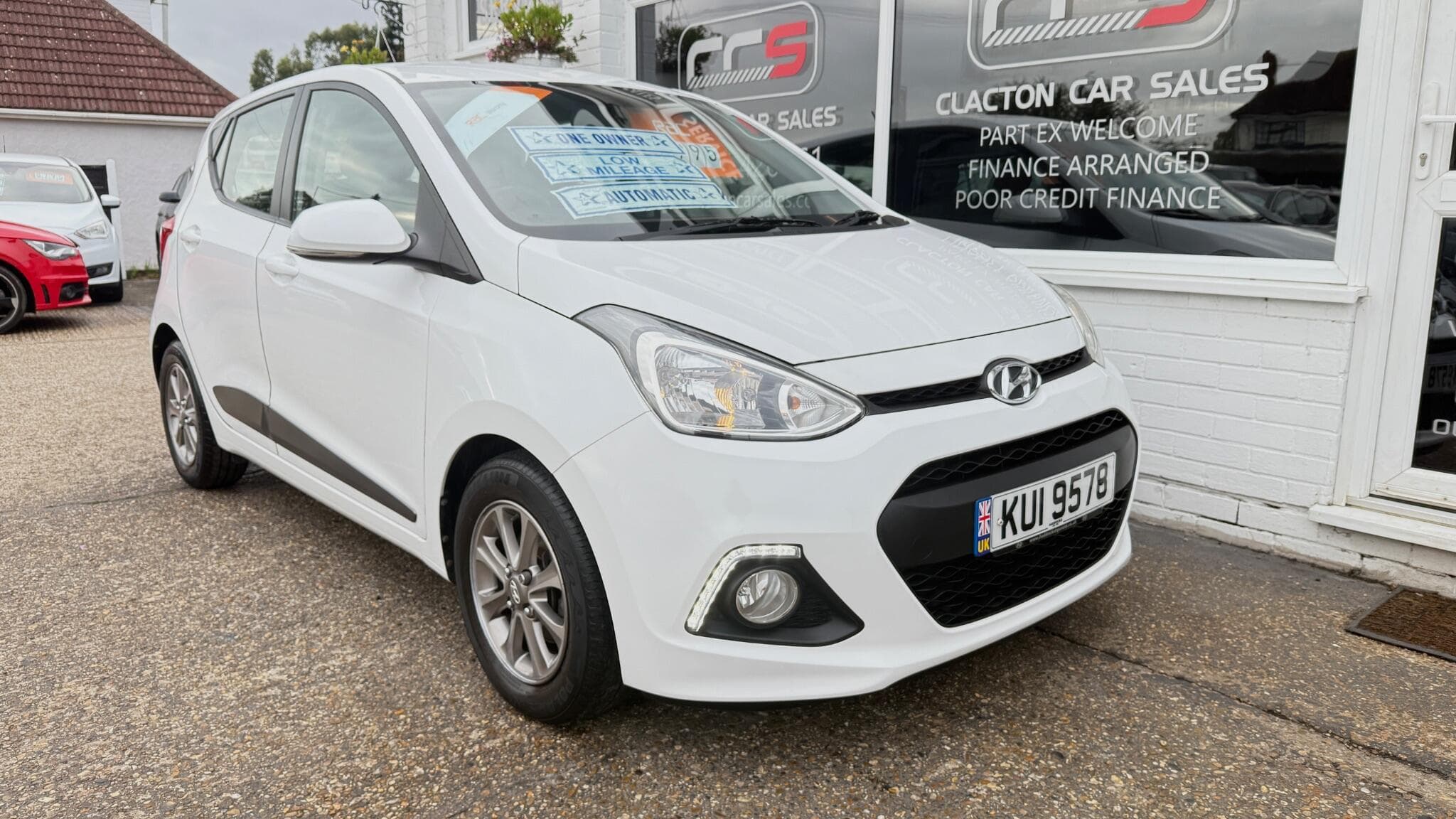 2015 Hyundai i10 - Image 1