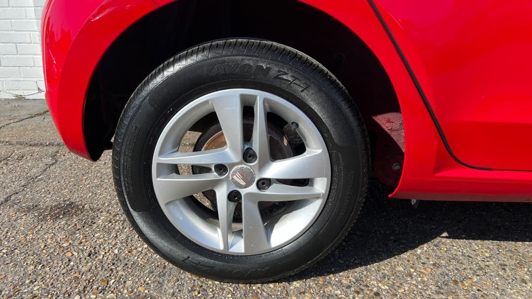 Car Image 21
