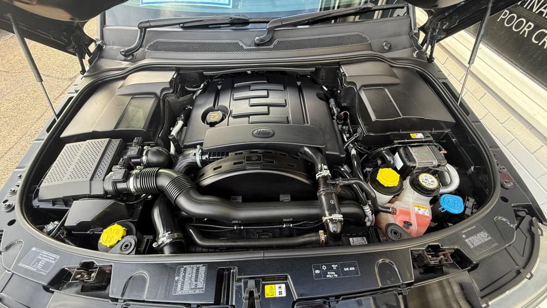 Car Image 13