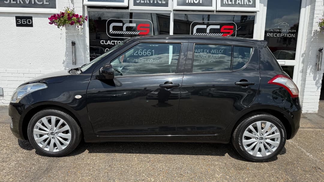 Car Image 4