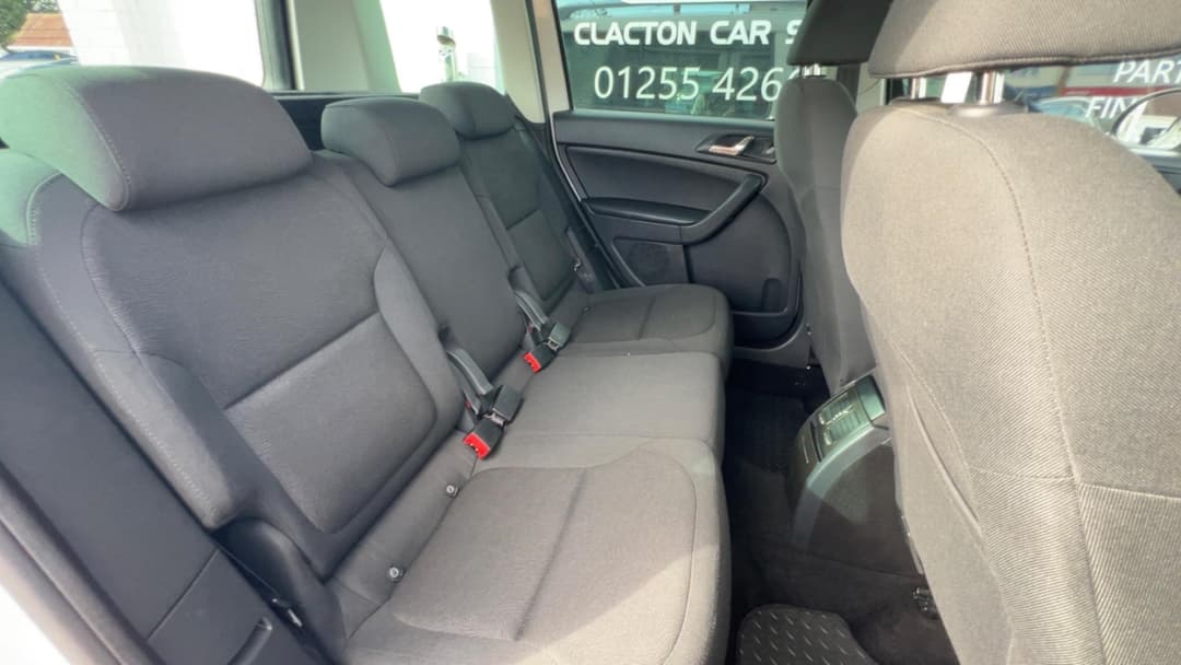 Car Image 12