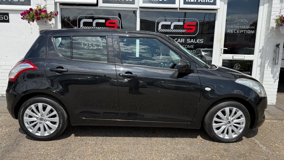 Car Image 8
