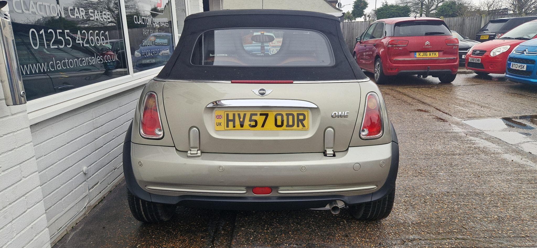 2007 MINI Convertible - Image 6