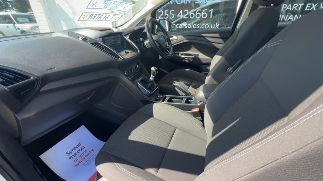 Car Image 17