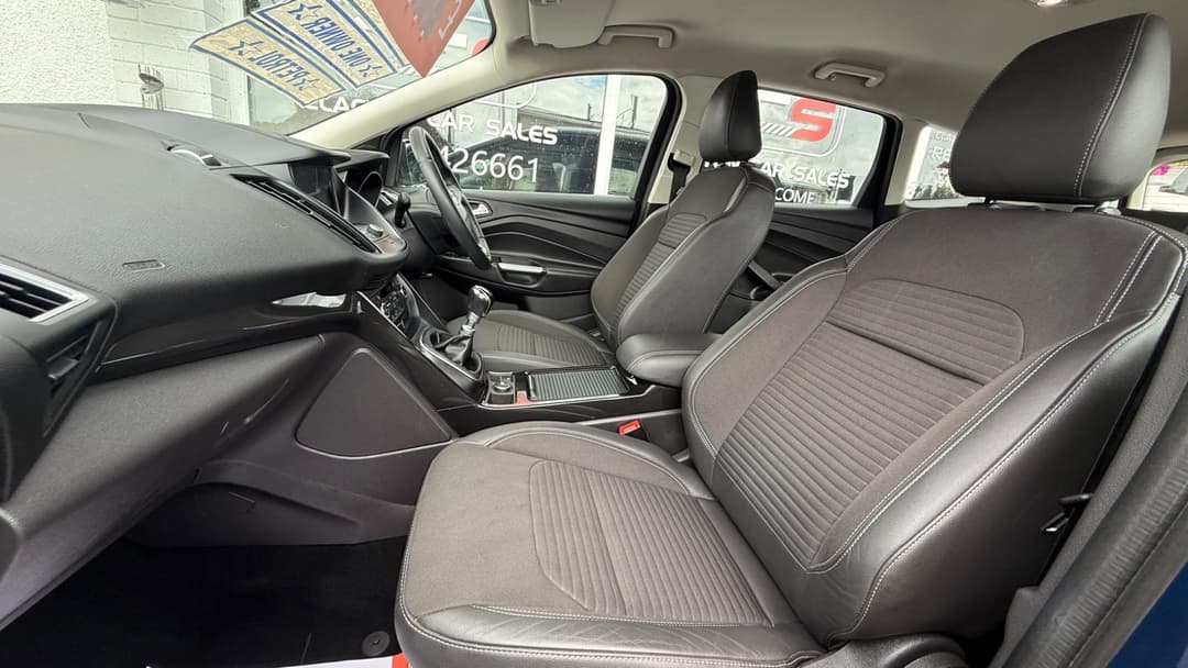 Car Image 15
