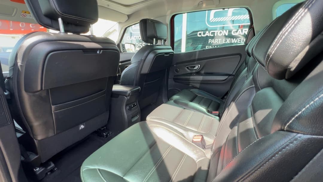 Car Image 19