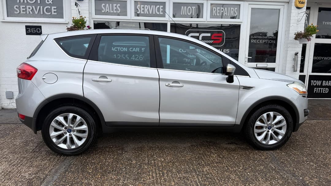 Car Image 8