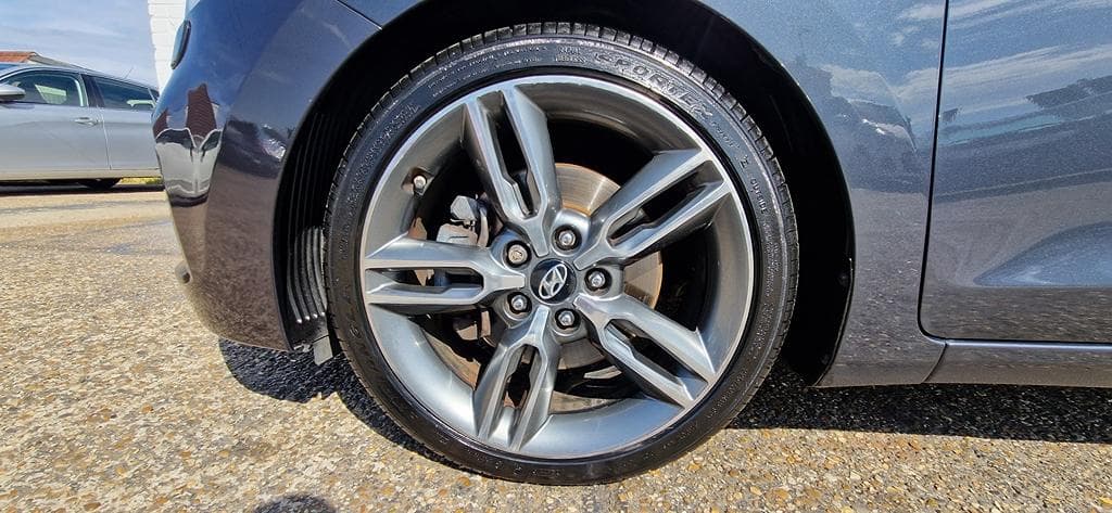 Car Image 20
