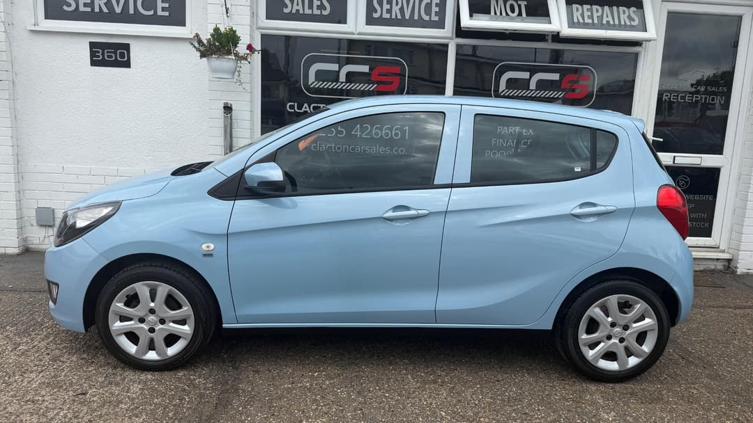 Car Image 4