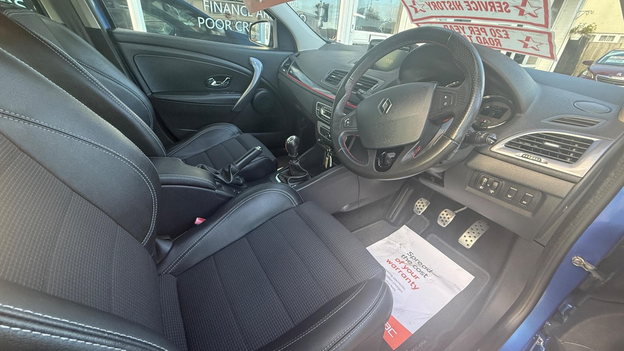 2015 Renault Megane - Image 9